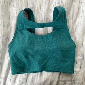 Lululemon sports bra